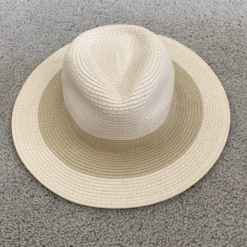 Straw Hat - Picture 1 of 3